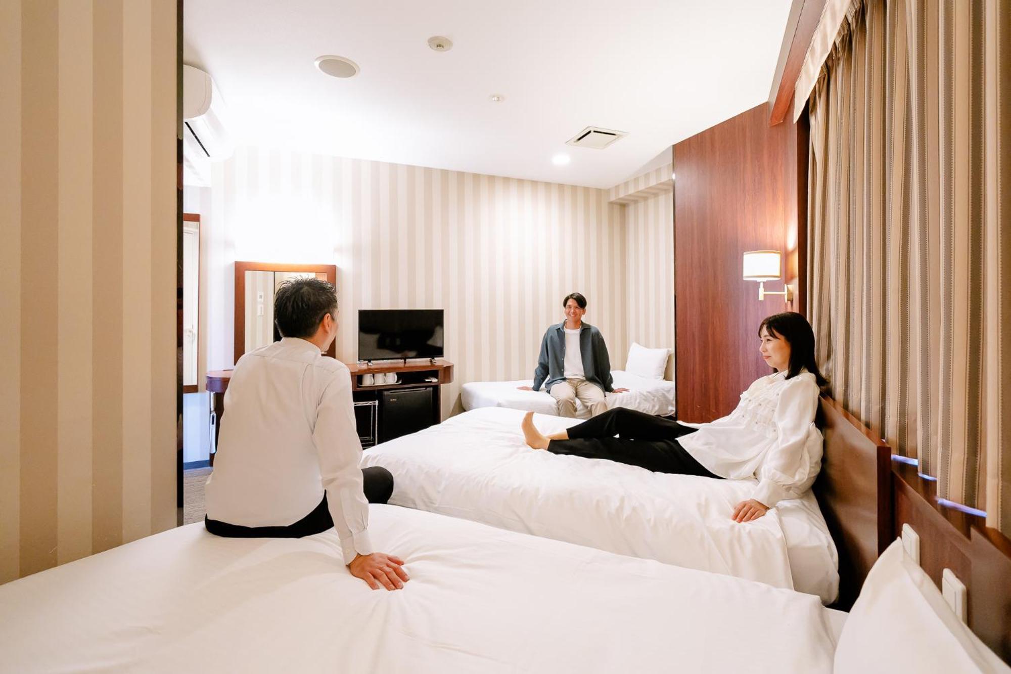 Hotel Hillarys Osaka Dış mekan fotoğraf